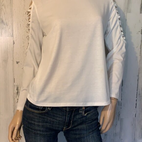 B8  - Size large CBR White Long Sleeve Tee Shirt - Picture 3 of 8